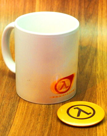 Half Life Hrnček + placka v2
