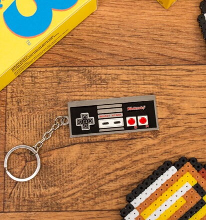 Kľúčenka Nintendo Retro ovládač