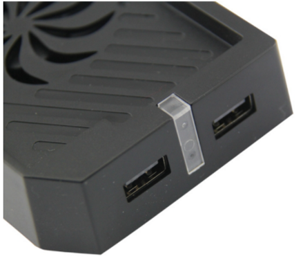 XBOX ONE X Stojan s ventilátorom