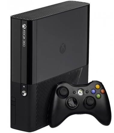 XBOX 360 E 4 GB